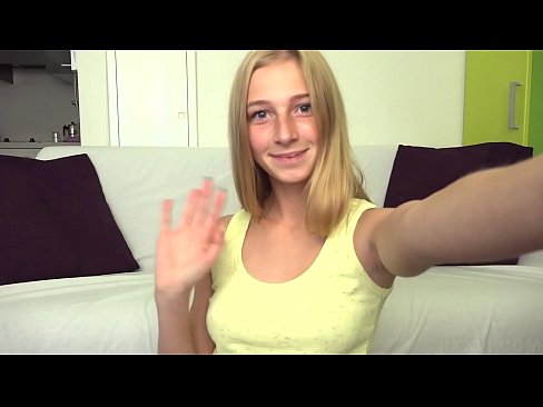 ❤️ Kai man nuobodu, tingiai masturbuoju savo rožinę putytę ️❌ Super seksas prie mūsų ❌❤